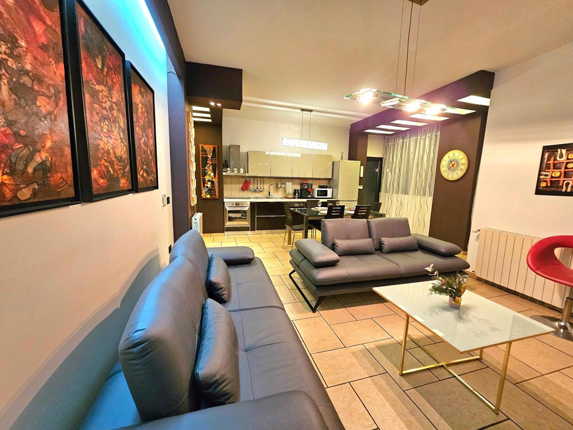 Center Apartment Easy_Luxury Tirana Zewnętrze zdjęcie